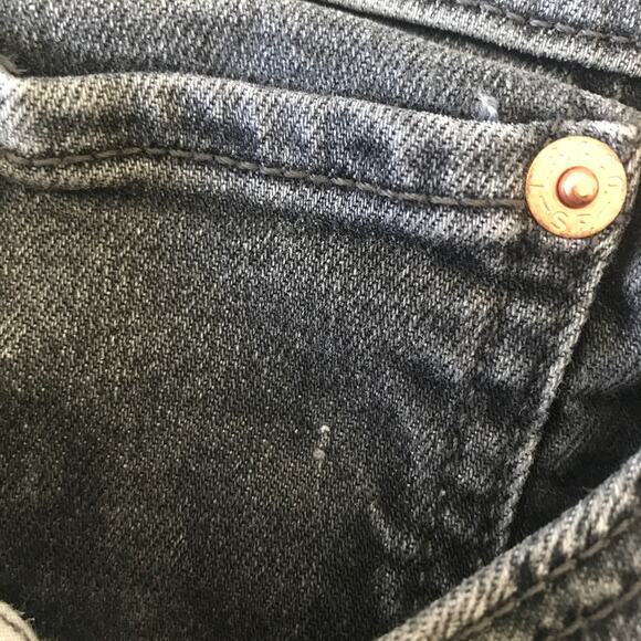 Levi's Wedgie Skinny Faded Black High Rise Button Fly Crop Denim Jeans Size 32 - Picture 14 of 14